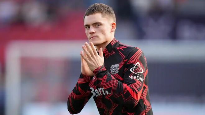 德州扑克新手为什么老被反杀（德州扑克新手为何屡屡被对手翻盘）