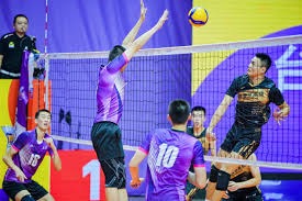 图赫尔：这是一个很困难的小组；现在考虑选人还太早